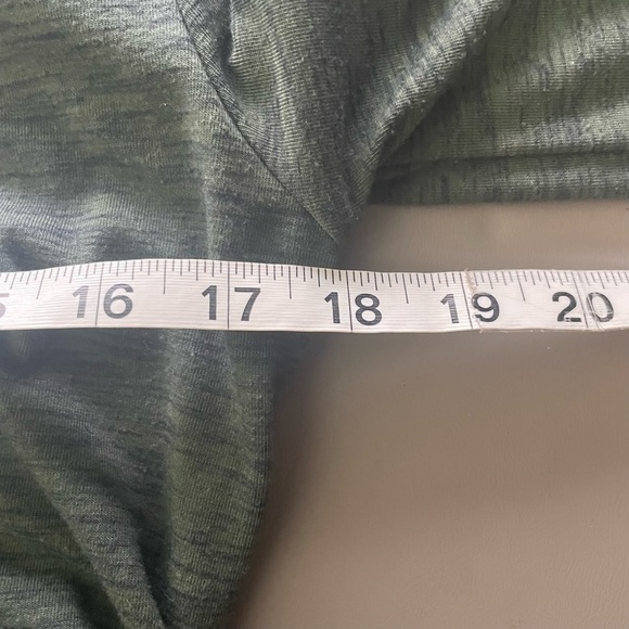 Liz Lange Maternity Midi Dress – Green  Size: Small - Picture 7 of 8